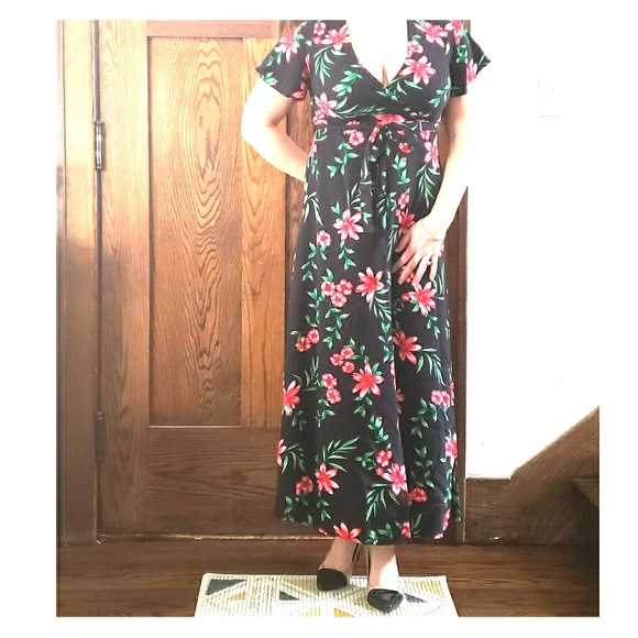 Black floral dress - Picture 3 of 4